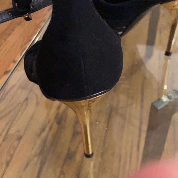 Black Suede Heels with Gold Chrome Heel size 37 4” heel height - Picture 5 of 7